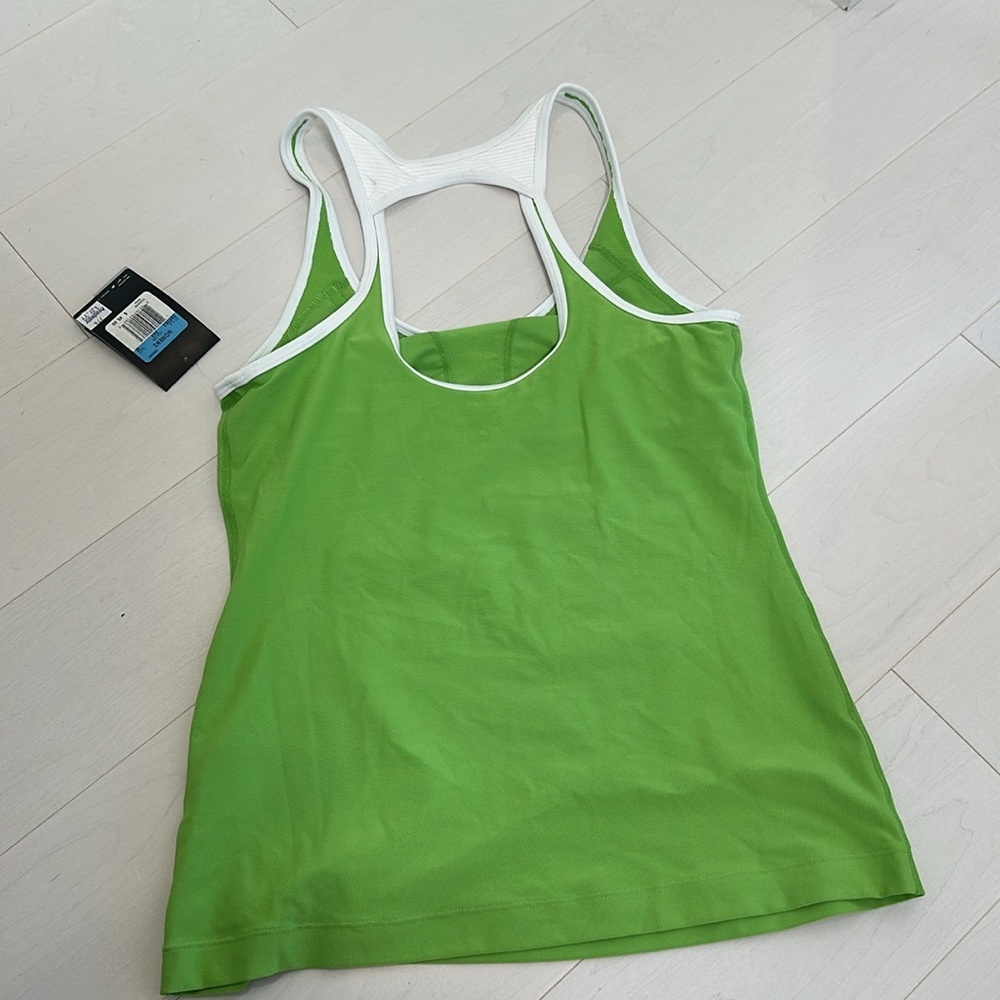NWT Nike JUST DO IT Lime Green Workout Too with Built in Bra size Medium - Picture 3 of 3